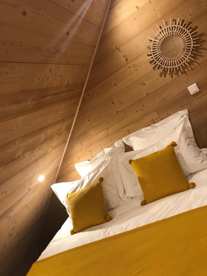 Au Sommet Des Narcisses Bed & Breakfast Albiez-Montrond Exterior photo